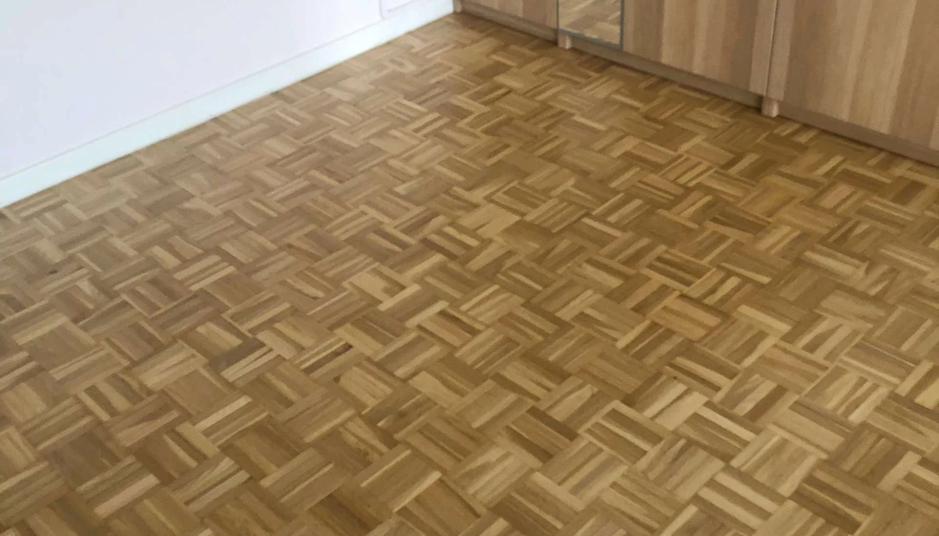 Project Opschuren en Behandelen van Massief Eiken Mozaiekparket-1