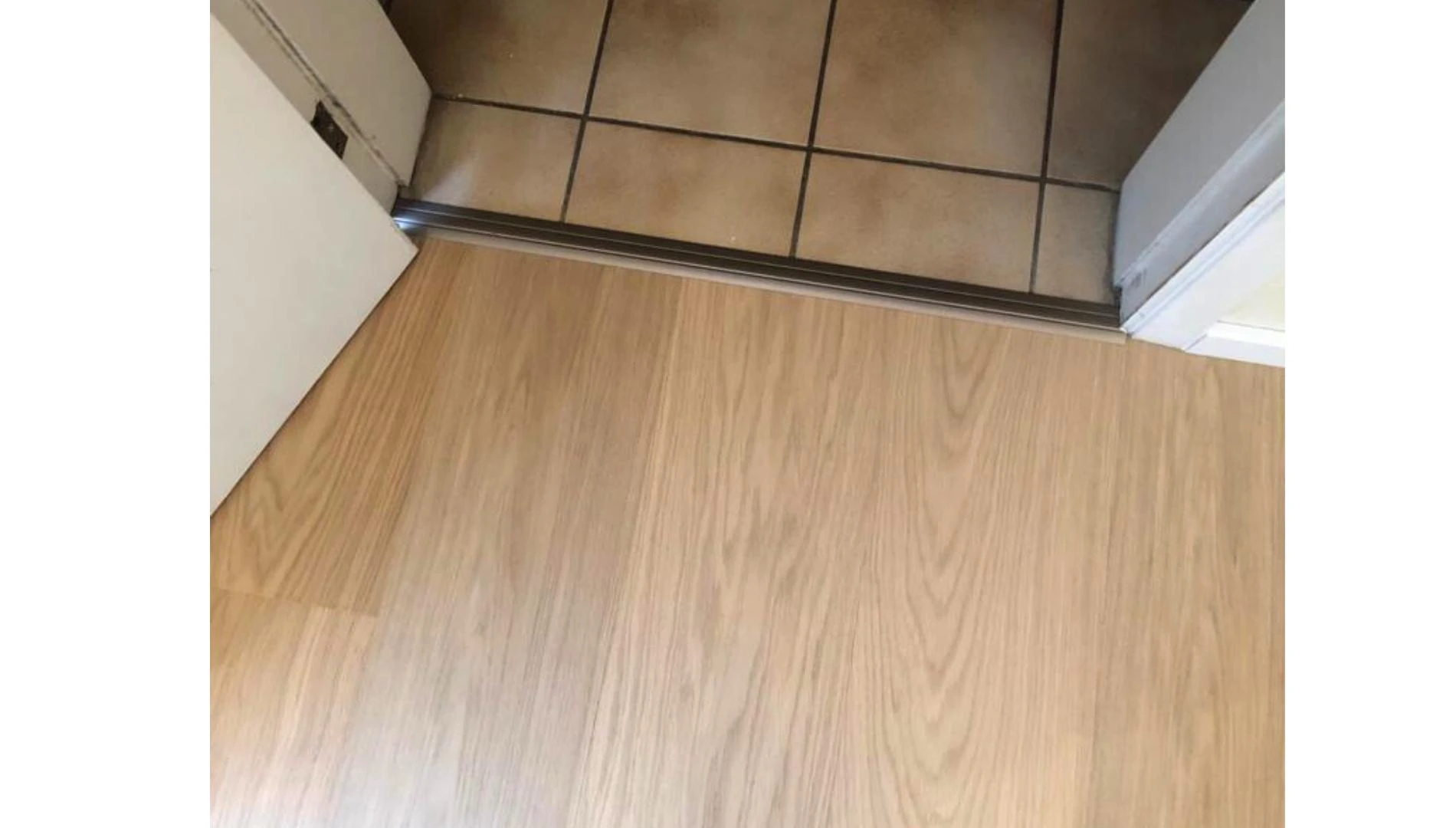 Massief Eiken Strokenparket in de Beurs van Brussel-9